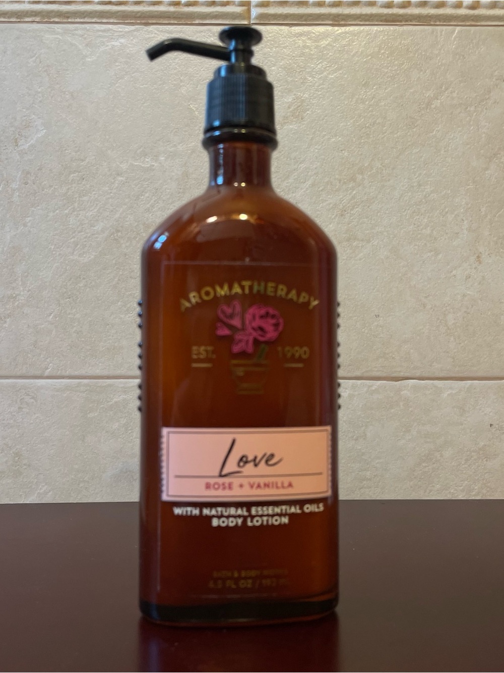 NEW BATH & BODY WORKS AROMATHERAPY “LOVE” ROSE & VANILLA LOTION Cream Moisture